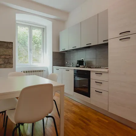 Apartament Sunny Vico Triest