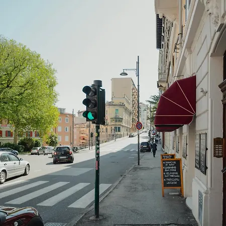 Apartament Sunny Vico Triest